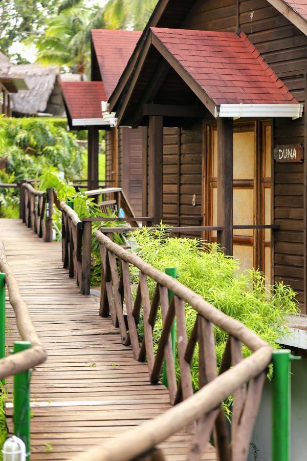 Villa Caribe Livingston Exterior photo